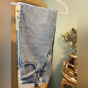 Abercrombie & Fitch The Loose High Rise Jean - Curve Love